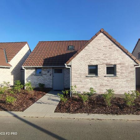 Polderhuis 10: Airco Comfort with Private Parking and Garden Koksijde Exterior photo