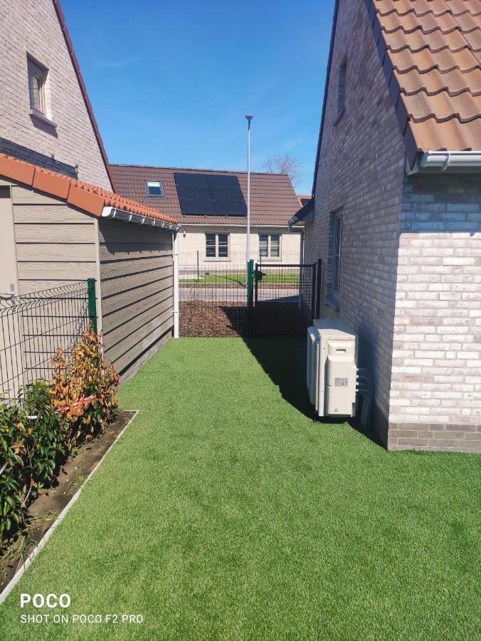 Polderhuis 10: Airco Comfort with Private Parking and Garden Koksijde Exterior photo